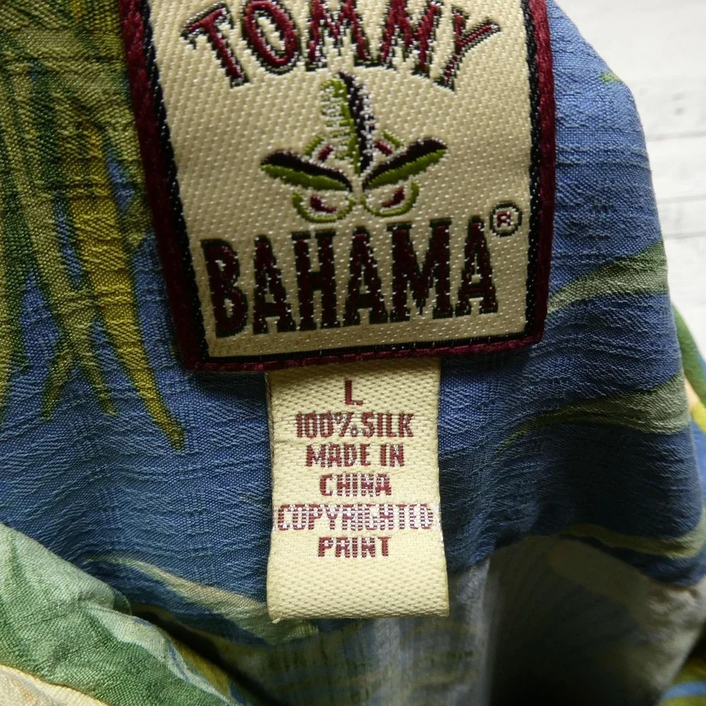 Tommy Bahama Shirt Mens Large Blue Silk Hawaiian Camp Button Up Hibiscus Aloha‎